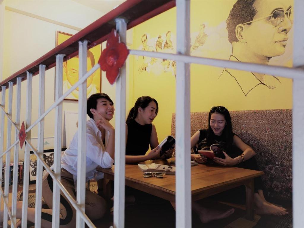 Oldie And Sleepy Hostel Udon Thani Exterior foto